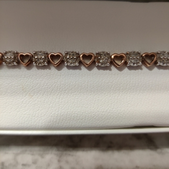 1/6 ct. Diamond 18k Rose Gold Over Sterling Heart Bracelet - Picture 3 of 4